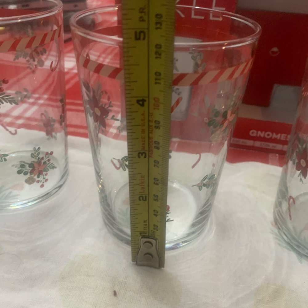 Festive Glass Set with Red and Green Floral Accents - Picture 5 of 6